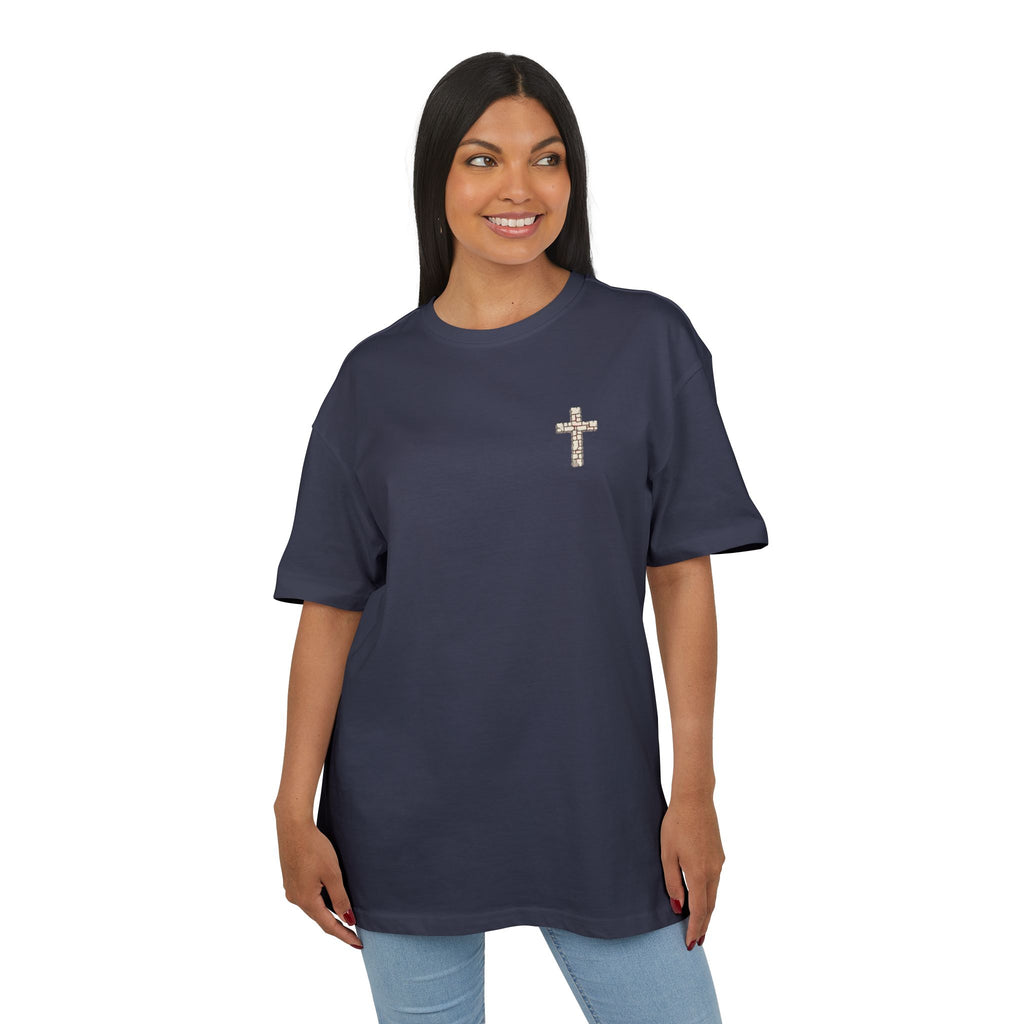 Unisex-Oversize-Shirt „Αν πεθάνεις πριν πεθάνεις…“ – Steinkreuz & griechischer Sinnspruch – Versandkostenfrei
