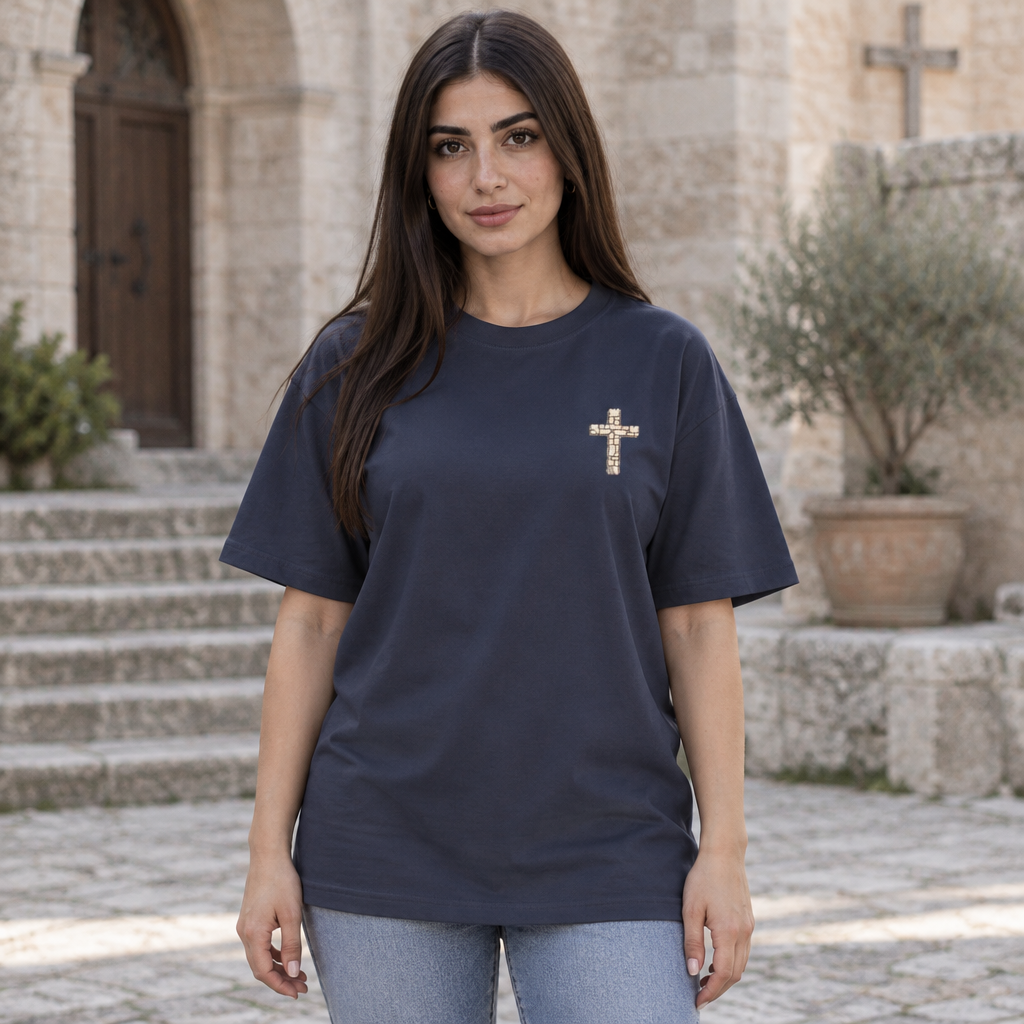 Unisex-Oversize-Shirt „Αν πεθάνεις πριν πεθάνεις…“ – Steinkreuz & griechischer Sinnspruch – Versandkostenfrei